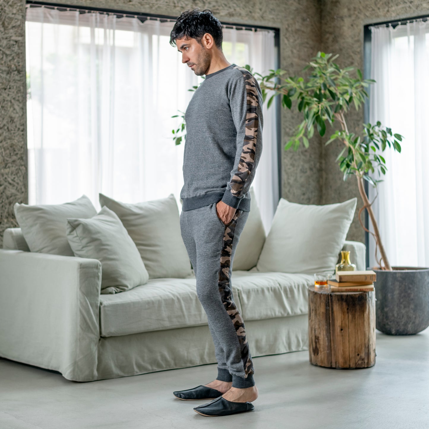 VUMPS HOME裏毛 カモフラプリント クルーネックスウェット( GRAY / CHARCOAL )