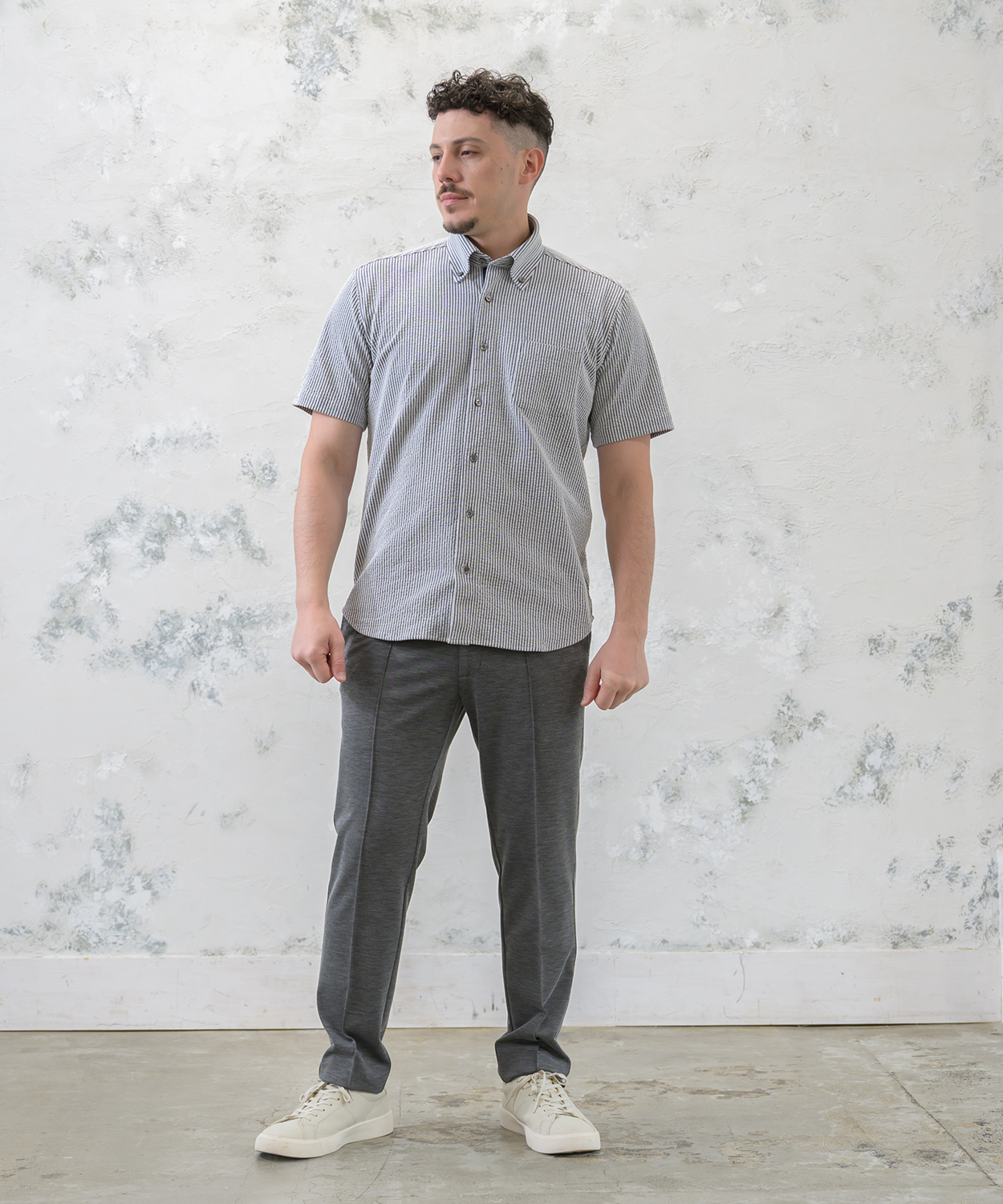 【SALE20％OFF】【夏を彩るストライプ】ニットサッカー シャツ ｜ 汗ばむ日もベタつかない「肌離れの良さ」